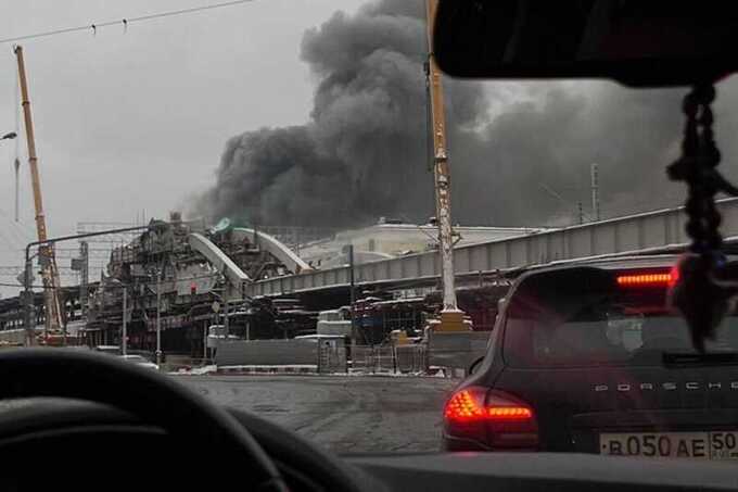 В Москве горят склады возле Площади трёх вокзалов