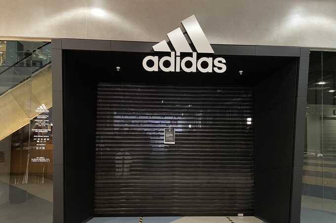 Яков Панченко переобует всех из Adidas